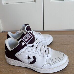Leather White & Winter Bloom Converse Sneakers